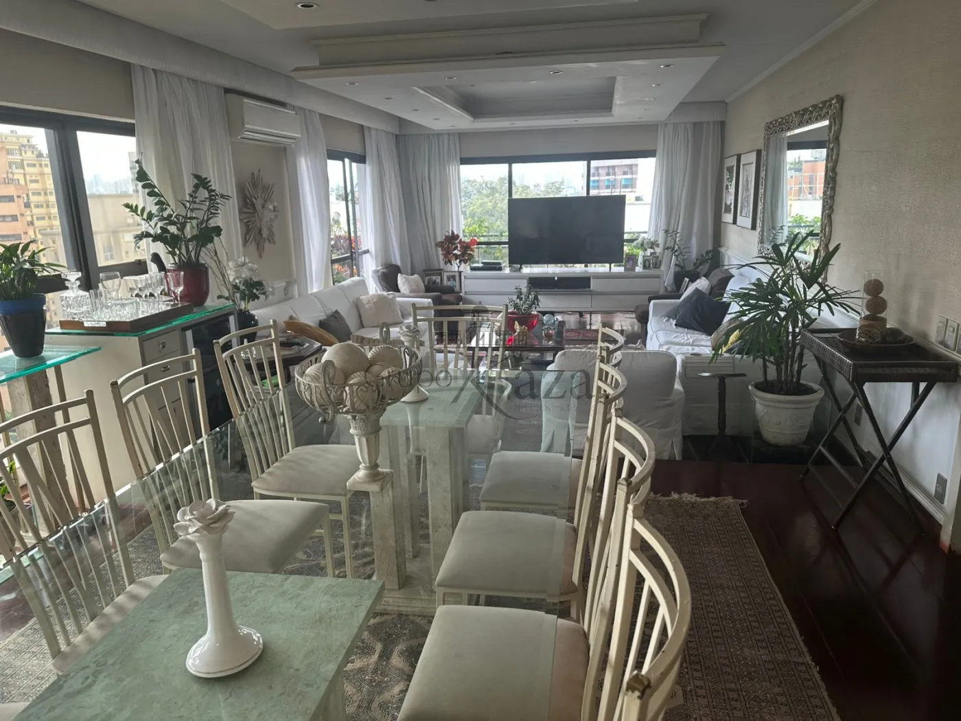 Foto 3 de Apartamento Padrão em Vila Nova Conceição, São Paulo - imagem 3 Foto 3 de Apartamento Padrão em Vila Nova Conceição, São Paulo - imagem 3