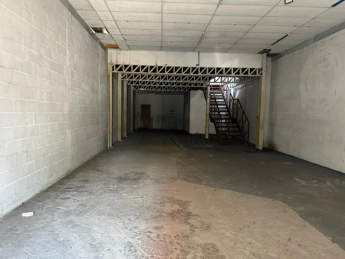 Foto 1 de Comercial Galpão em Centro, São José dos Campos - imagem 1 Foto 1 de Comercial Galpão em Centro, São José dos Campos - imagem 1