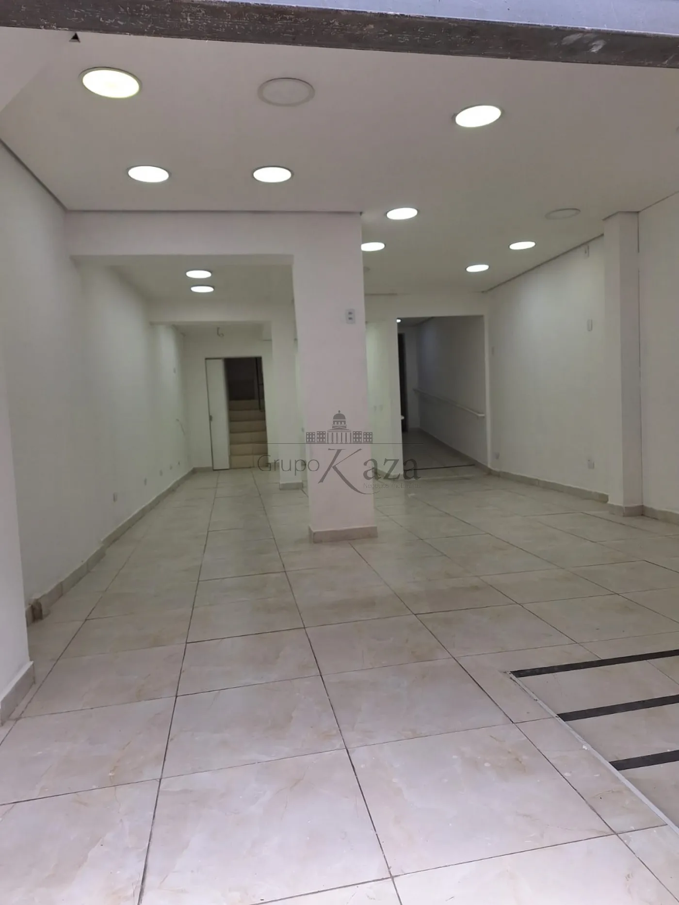 Foto 1 de Comercial Ponto Comercial em Centro, São José dos Campos - imagem 1 Foto 1 de Comercial Ponto Comercial em Centro, São José dos Campos - imagem 1