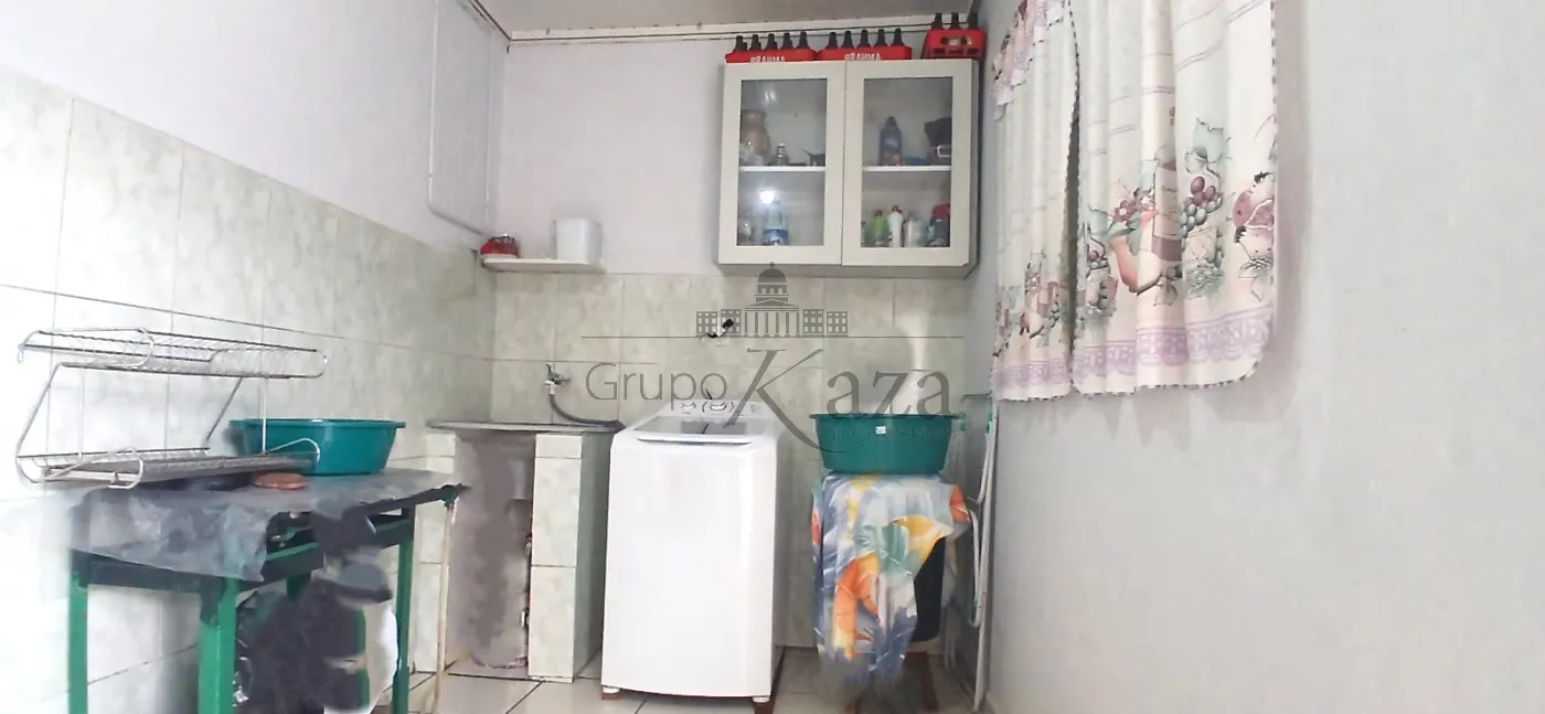 Foto 16 de Casa Padrão em Parque Industrial, São José dos Campos - imagem 16