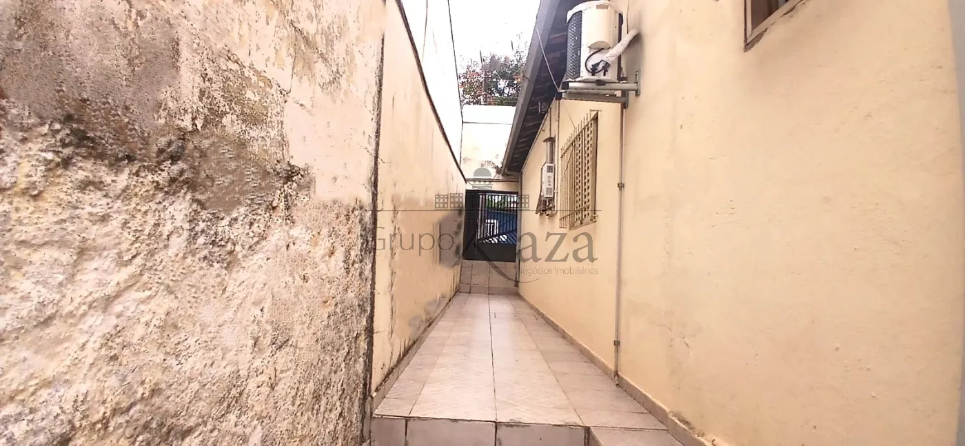 Foto 13 de Casa Padrão em Parque Industrial, São José dos Campos - imagem 13