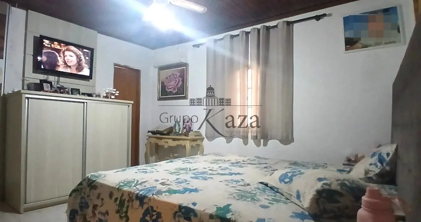 Foto 7 de Casa Padrão em Parque Industrial, São José dos Campos - imagem 7