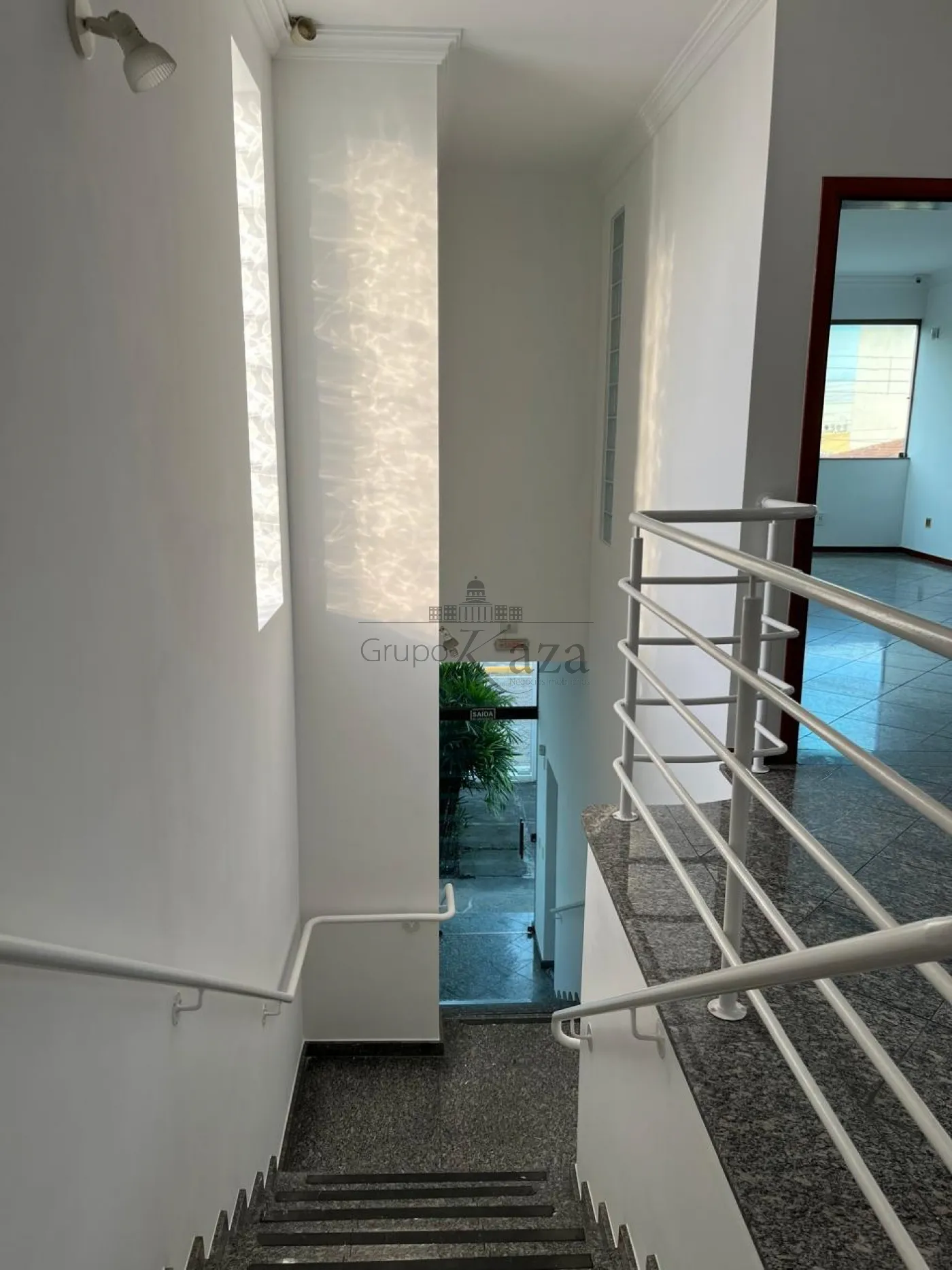 Foto 3 de Comercial Ponto Comercial em Centro, Jacareí - imagem 3 Foto 3 de Comercial Ponto Comercial em Centro, Jacareí - imagem 3