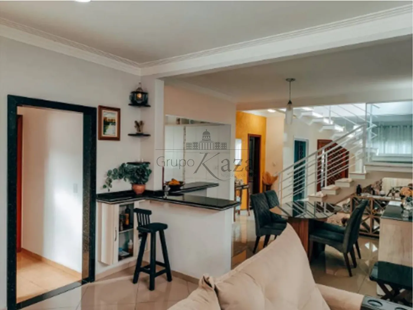 Foto 2 de Casa Sobrado em Loteamento Villa Branca, Jacareí - imagem 2 Foto 2 de Casa Sobrado em Loteamento Villa Branca, Jacareí - imagem 2