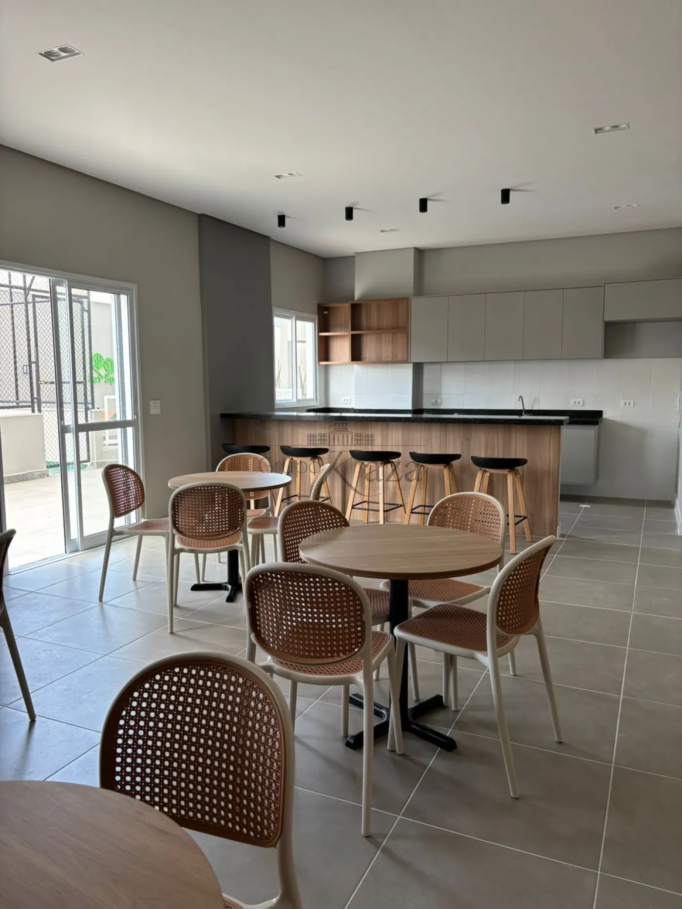 Foto 11 de Apartamento Padrão em Jardim Oriente, São José dos Campos - imagem 11