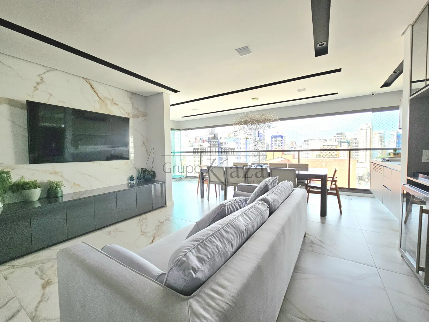 Foto 1 de Apartamento Padrão em Vila Olímpia, São Paulo - imagem 1 Foto 1 de Apartamento Padrão em Vila Olímpia, São Paulo - imagem 1