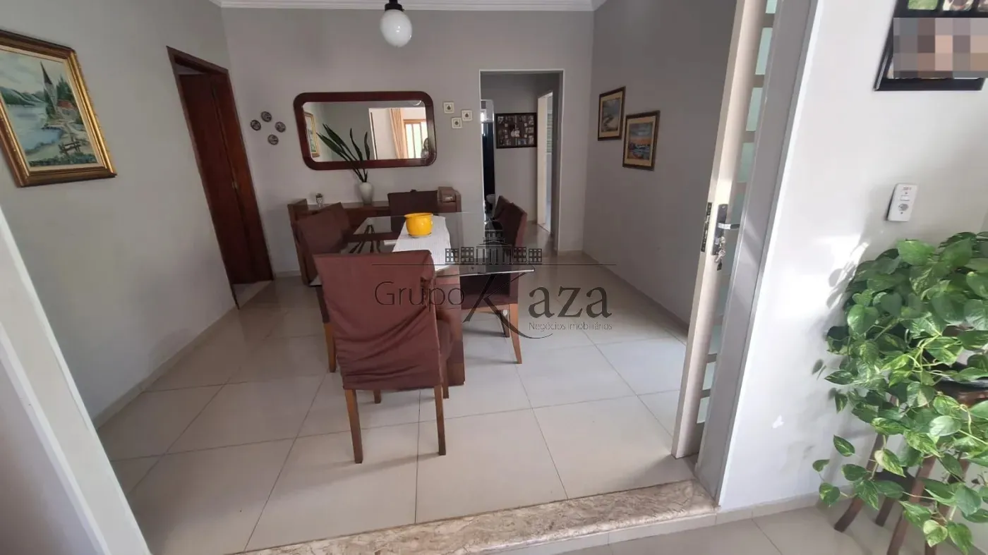 Foto 3 de Casa Padrão em Jardim Santa Maria, Jacareí - imagem 3 Foto 3 de Casa Padrão em Jardim Santa Maria, Jacareí - imagem 3