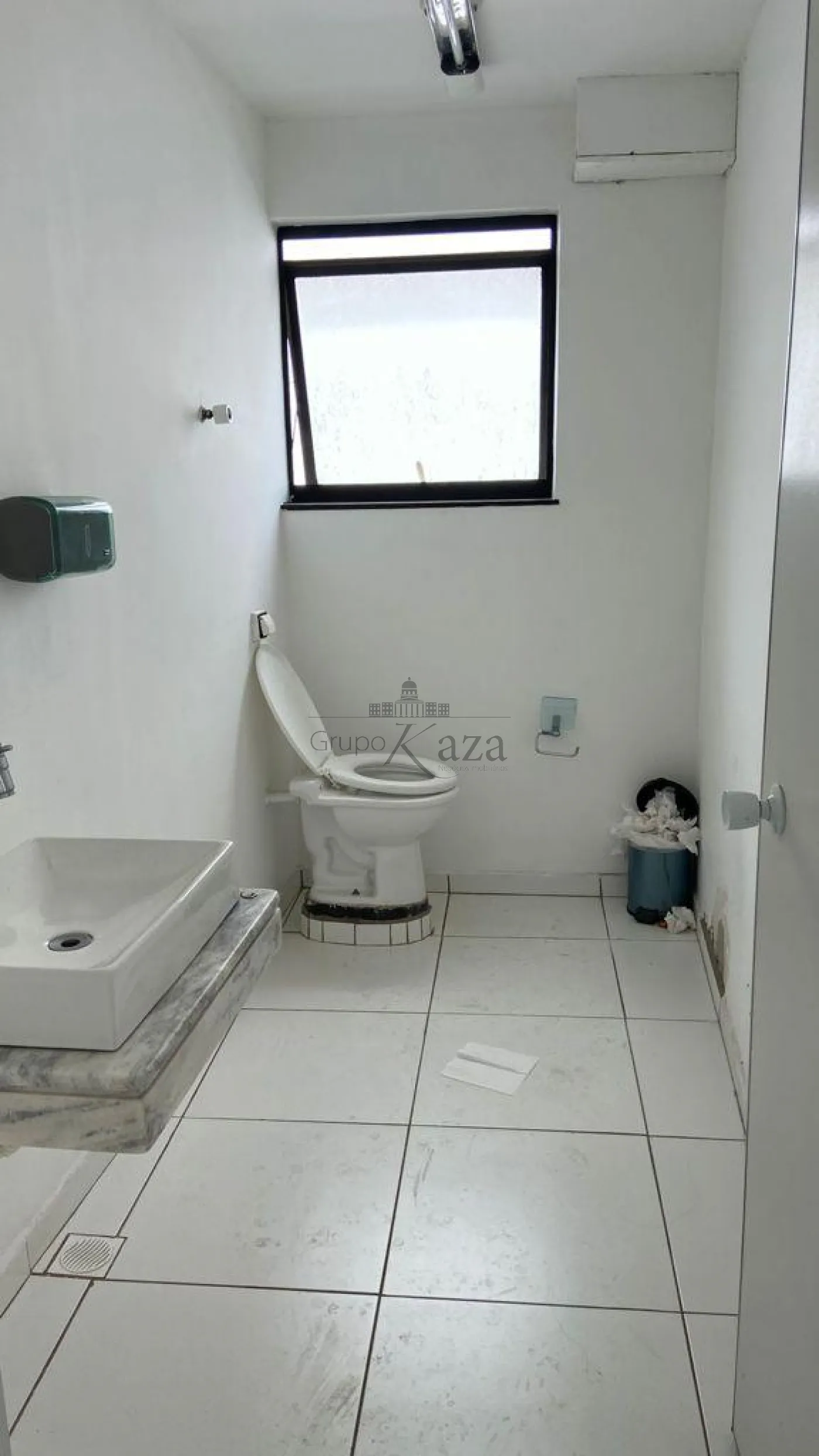 Foto 2 de Comercial Prédio em Centro, Taubaté - imagem 2 Foto 2 de Comercial Prédio em Centro, Taubaté - imagem 2