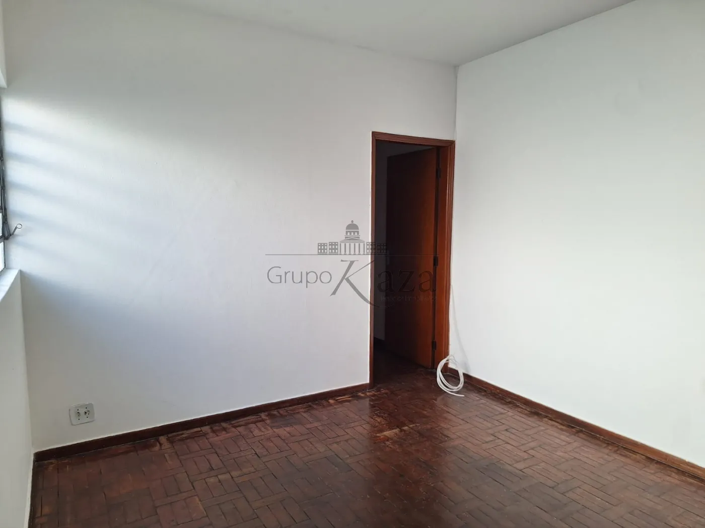 Foto 6 de Casa Padrão em Vila Letônia, São José dos Campos - imagem 6