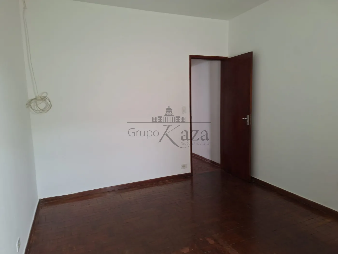 Foto 9 de Casa Padrão em Vila Letônia, São José dos Campos - imagem 9