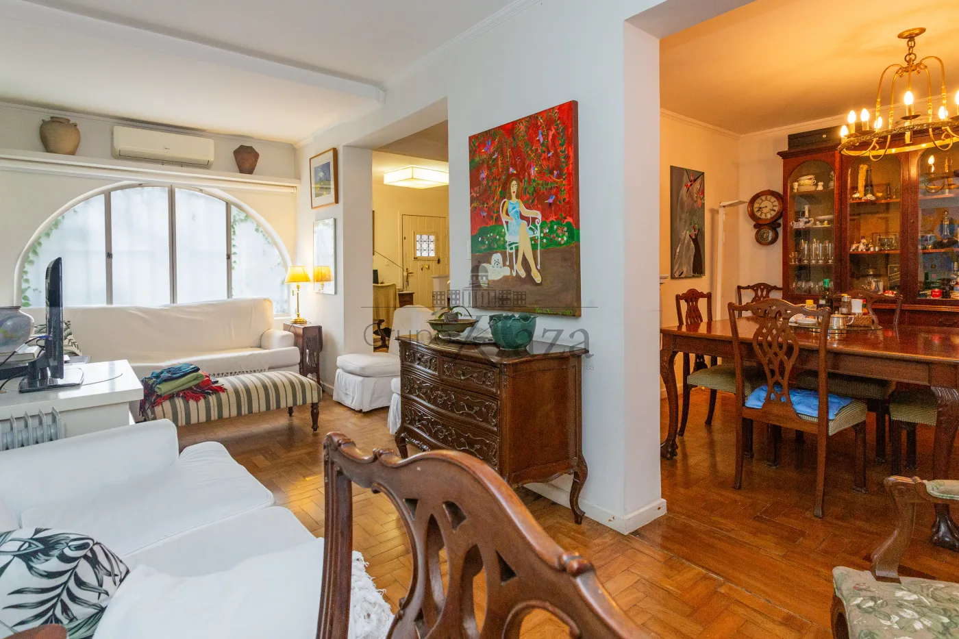 Foto 2 de Casa Padrão em Jardim América, São Paulo - imagem 2 Foto 2 de Casa Padrão em Jardim América, São Paulo - imagem 2