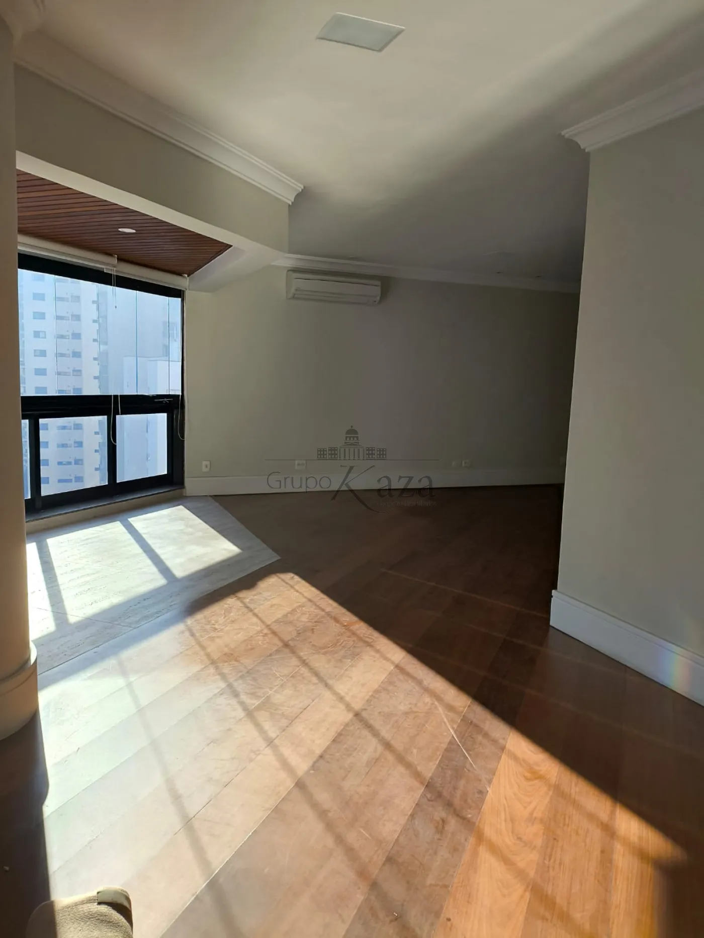 Foto 2 de Apartamento Padrão em Moema, São Paulo - imagem 2 Foto 2 de Apartamento Padrão em Moema, São Paulo - imagem 2