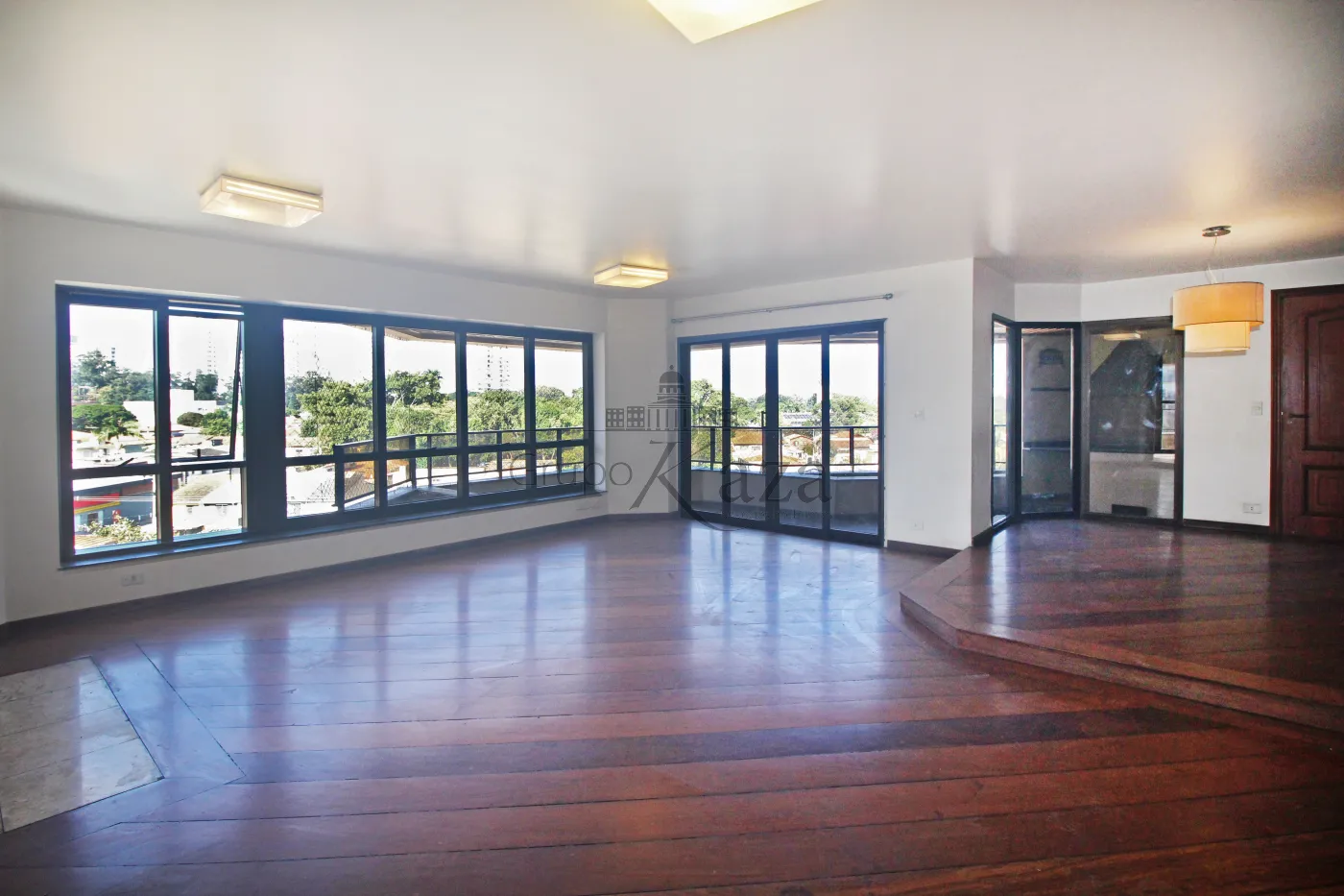 Foto 1 de Apartamento Padrão em Chácara Santo Antônio, São Paulo - imagem 1 Foto 1 de Apartamento Padrão em Chácara Santo Antônio, São Paulo - imagem 1