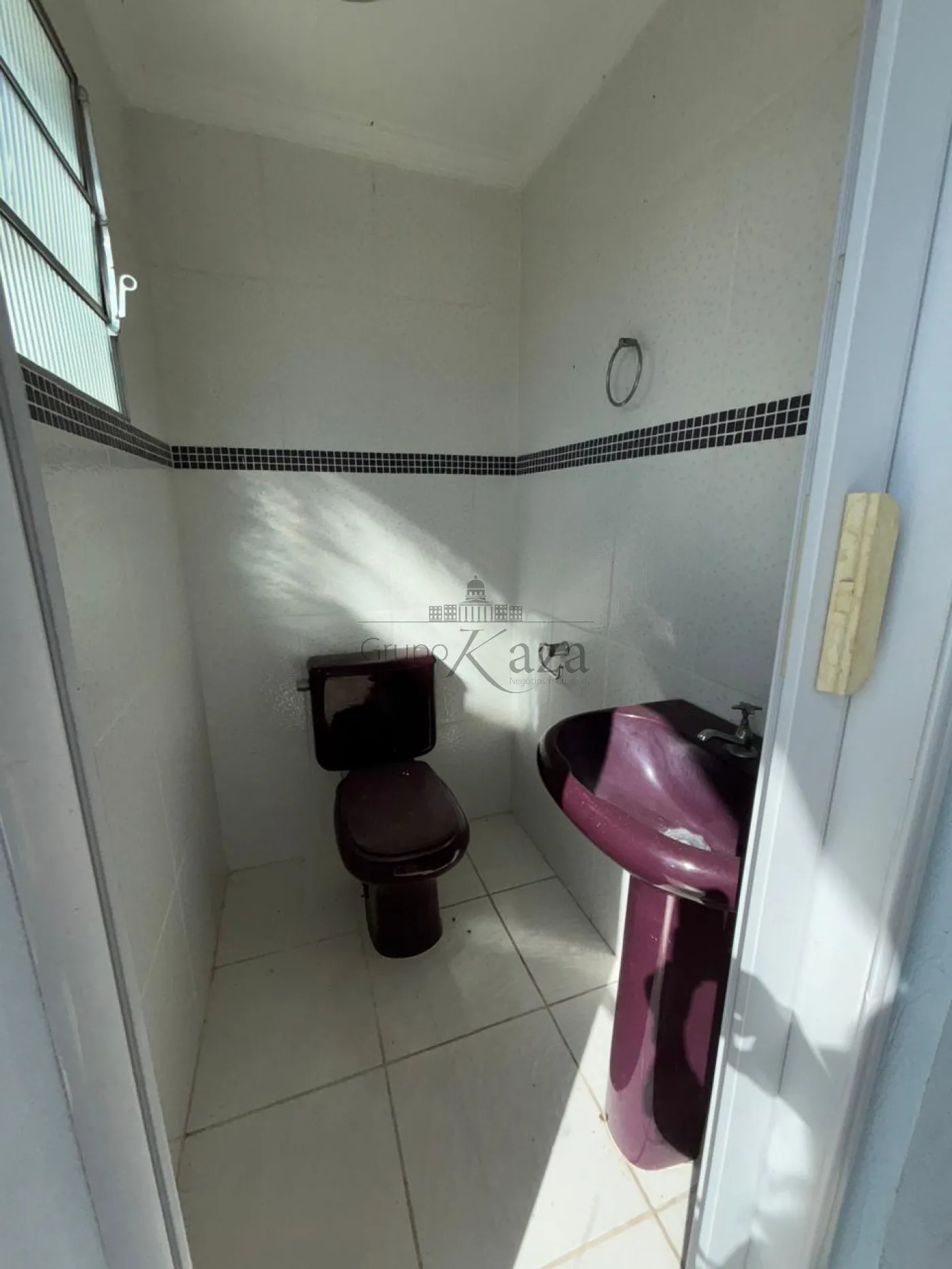 Foto 18 de Casa Sobrado em Jardim Ismênia, São José dos Campos - imagem 18