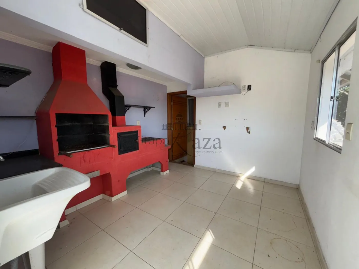 Foto 17 de Casa Sobrado em Jardim Ismênia, São José dos Campos - imagem 17