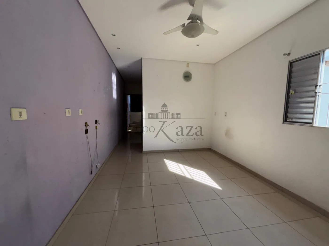 Foto 11 de Casa Sobrado em Jardim Ismênia, São José dos Campos - imagem 11