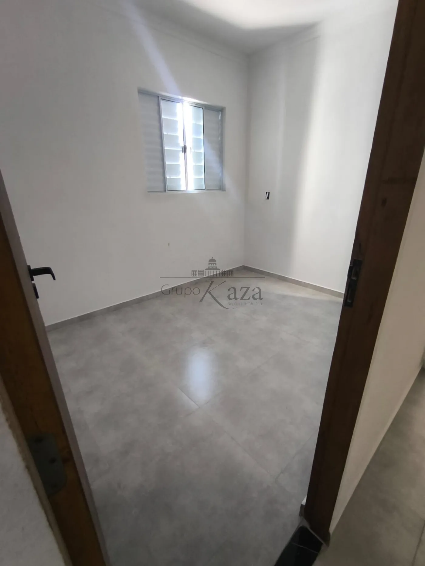 Foto 14 de Casa Padrão em Jardim Mariana II, São José dos Campos - imagem 14