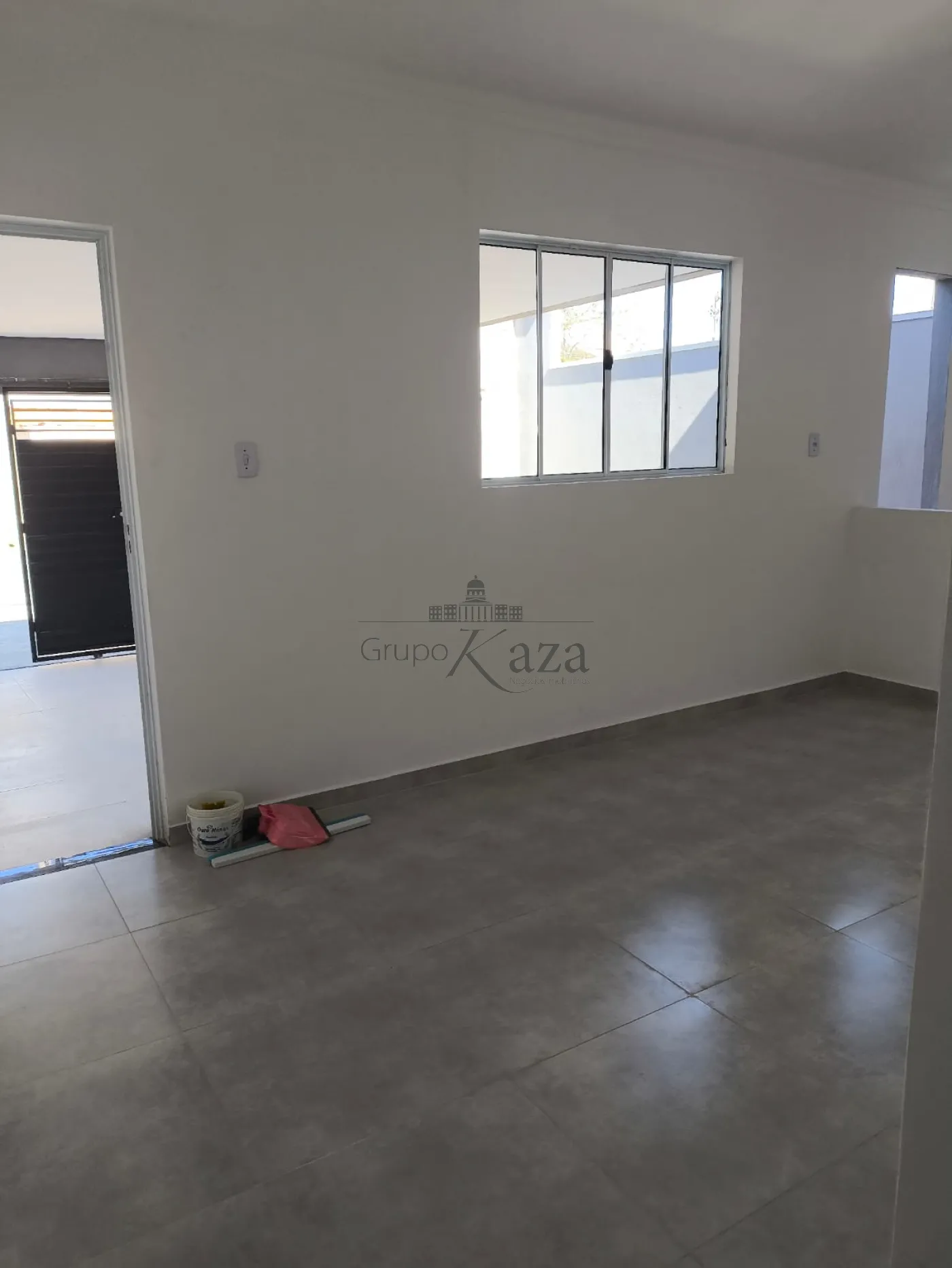 Foto 2 de Casa Padrão em Jardim Mariana II, São José dos Campos - imagem 2