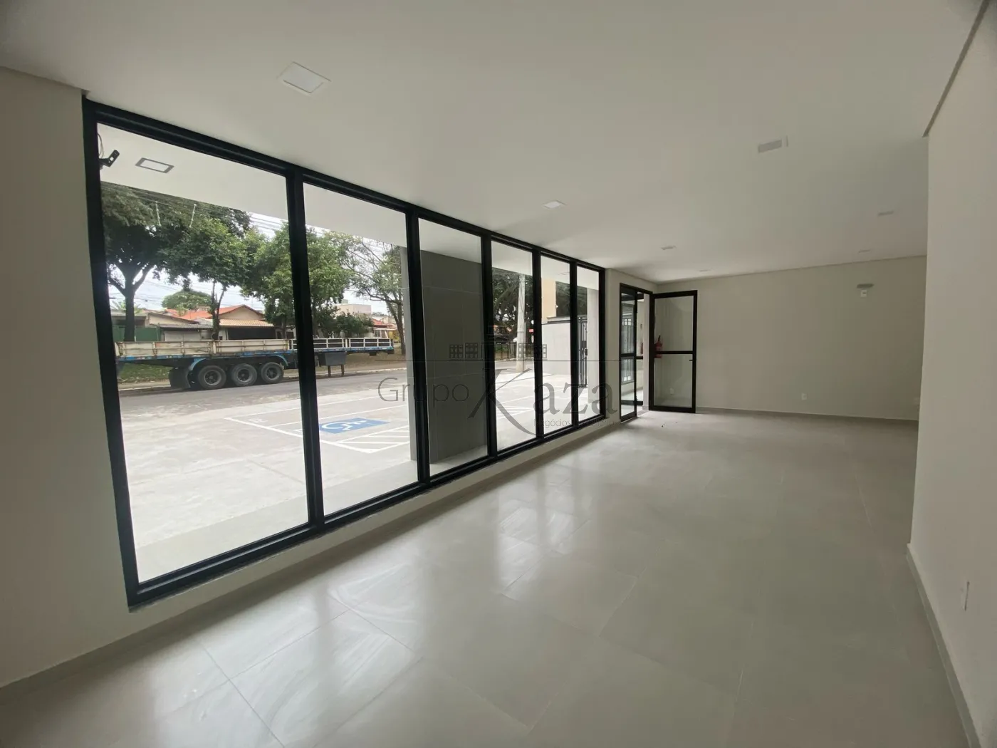 Foto 3 de Comercial Loja em condomínio comercial em Parque Industrial, São José dos Campos - imagem 3 Foto 3 de Comercial Loja em condomínio comercial em Parque Industrial, São José dos Campos - imagem 3