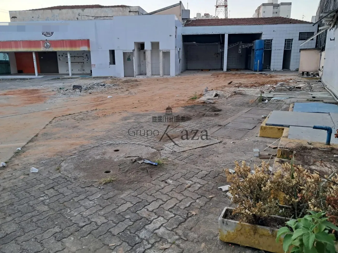 Foto 1 de Terreno Comercial em Centro, Jacareí - imagem 1 Foto 1 de Terreno Comercial em Centro, Jacareí - imagem 1