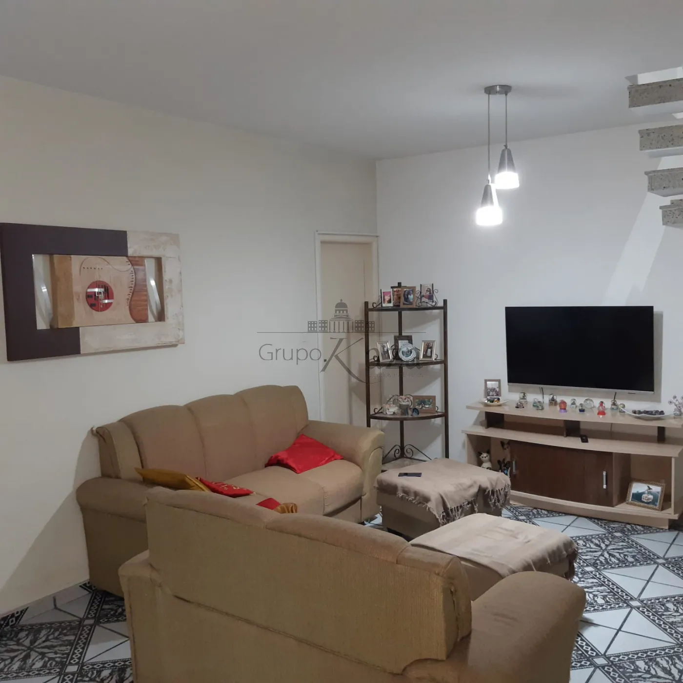 Foto 2 de Casa Sobrado em Jardim Santa Maria, Jacareí - imagem 2 Foto 2 de Casa Sobrado em Jardim Santa Maria, Jacareí - imagem 2