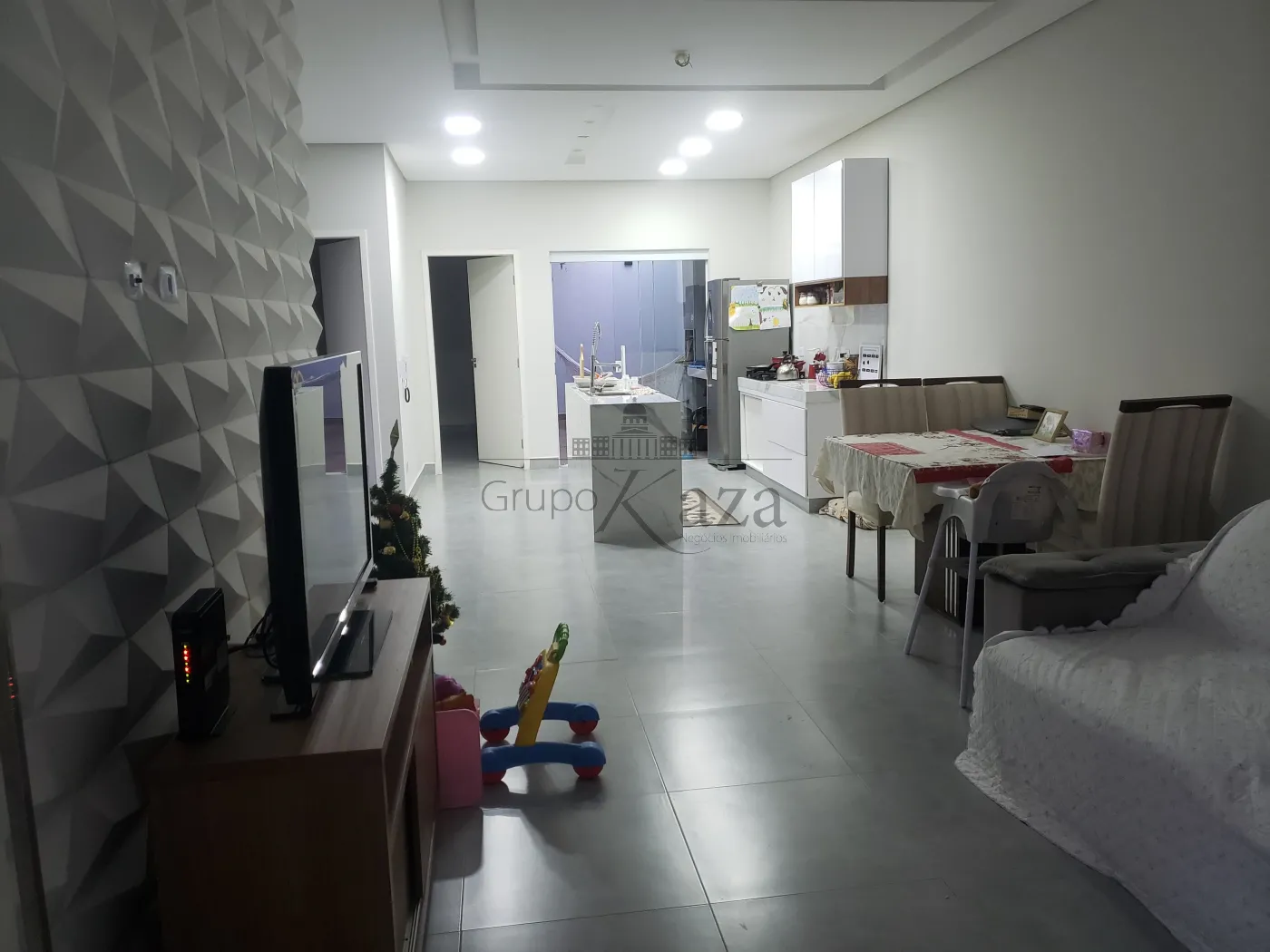 Foto 1 de Casa Padrão em Loteamento Villa Branca, Jacareí - imagem 1 Foto 1 de Casa Padrão em Loteamento Villa Branca, Jacareí - imagem 1