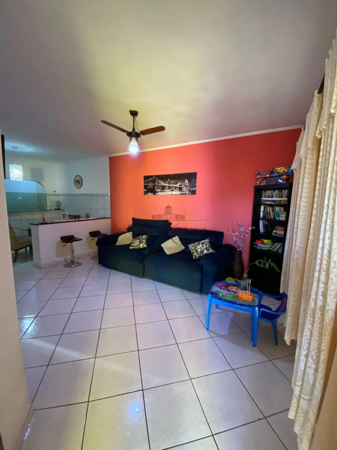 Foto 2 de Casa Padrão em Bandeira Branca, Jacareí - imagem 2 Foto 2 de Casa Padrão em Bandeira Branca, Jacareí - imagem 2