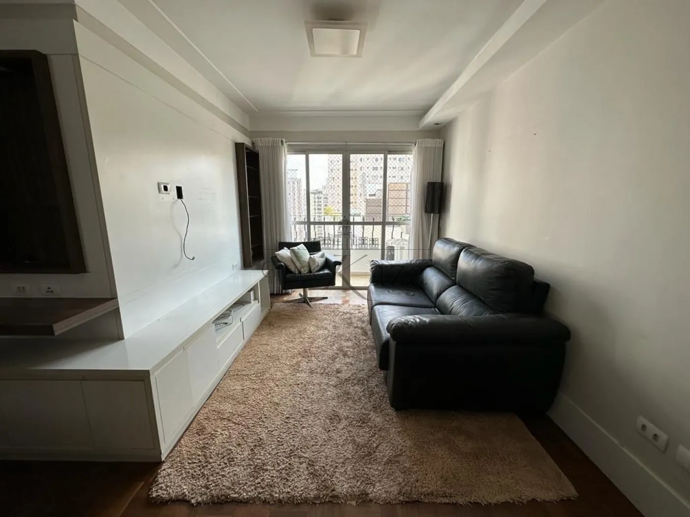 Foto 1 de Apartamento Padrão em Moema, São Paulo - imagem 1 Foto 1 de Apartamento Padrão em Moema, São Paulo - imagem 1