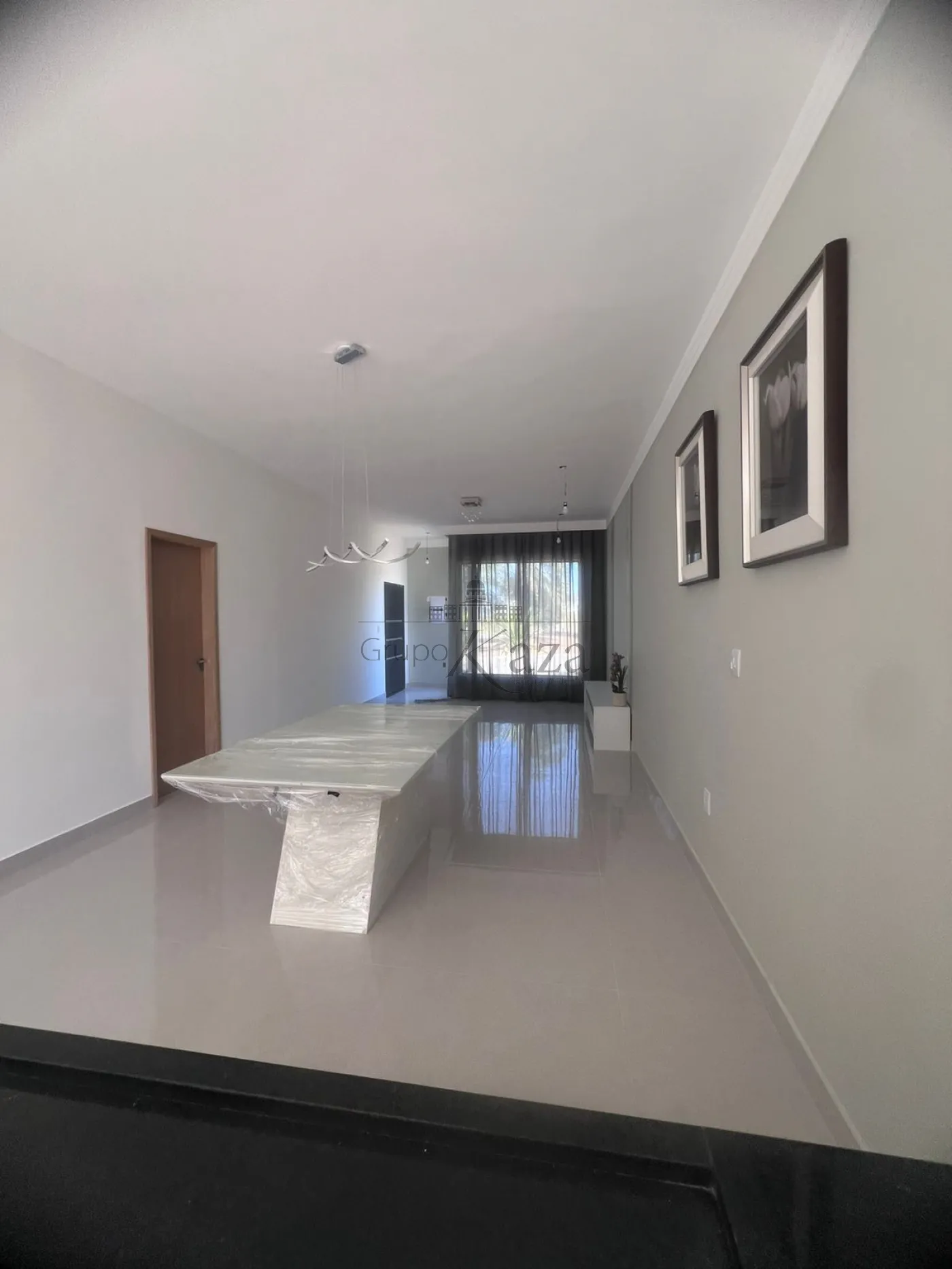 Foto 3 de Comercial Condomínio em Vila Galvão, Caçapava - imagem 3 Foto 3 de Comercial Condomínio em Vila Galvão, Caçapava - imagem 3