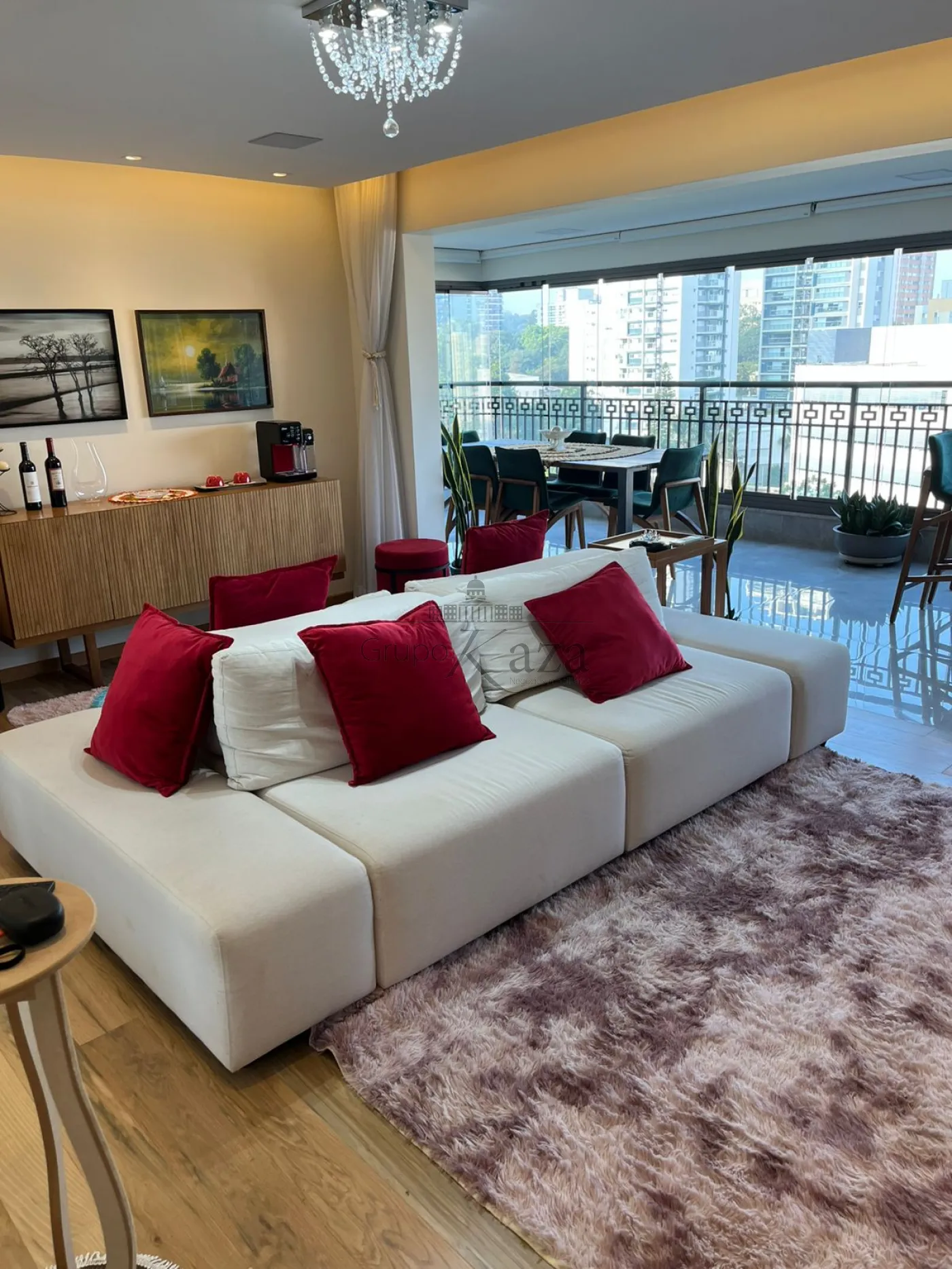 Foto 1 de Apartamento Padrão em Santo Amaro, São Paulo - imagem 1 Foto 1 de Apartamento Padrão em Santo Amaro, São Paulo - imagem 1