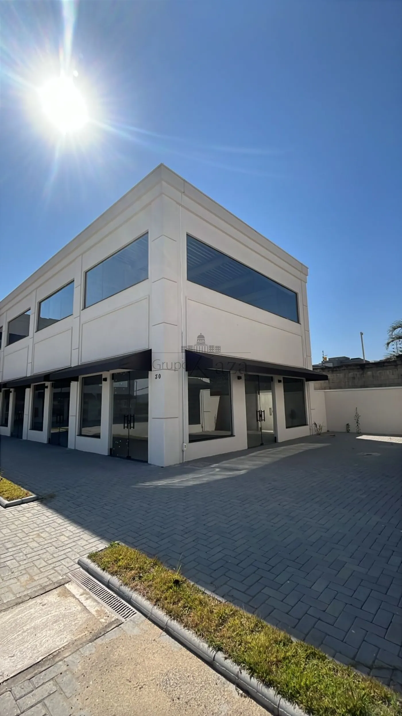 Foto 1 de Comercial Loja em condomínio comercial em Urbanova, São José dos Campos - imagem 1 Foto 1 de Comercial Loja em condomínio comercial em Urbanova, São José dos Campos - imagem 1