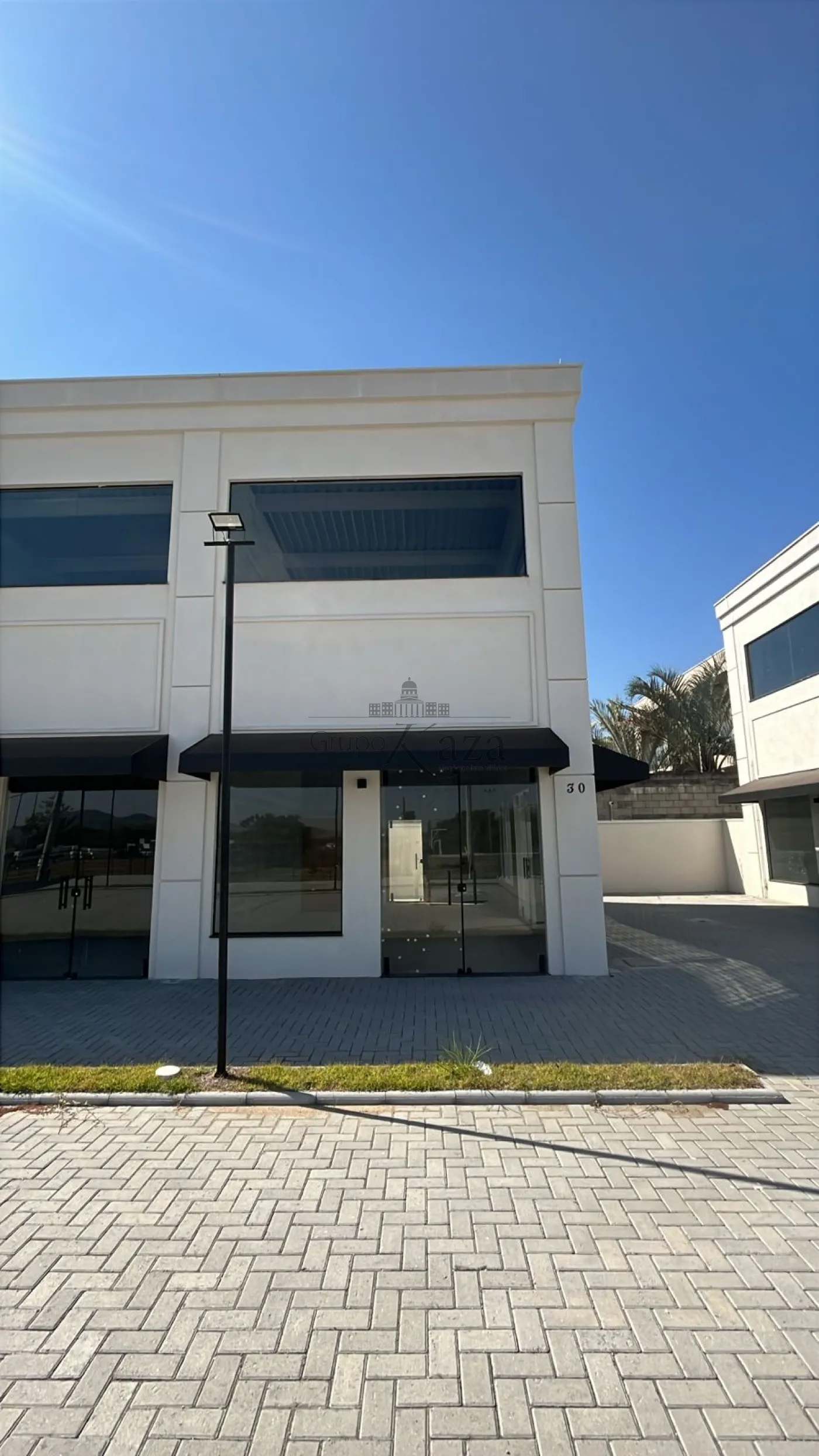 Foto 2 de Comercial Loja em condomínio comercial em Urbanova, São José dos Campos - imagem 2 Foto 2 de Comercial Loja em condomínio comercial em Urbanova, São José dos Campos - imagem 2