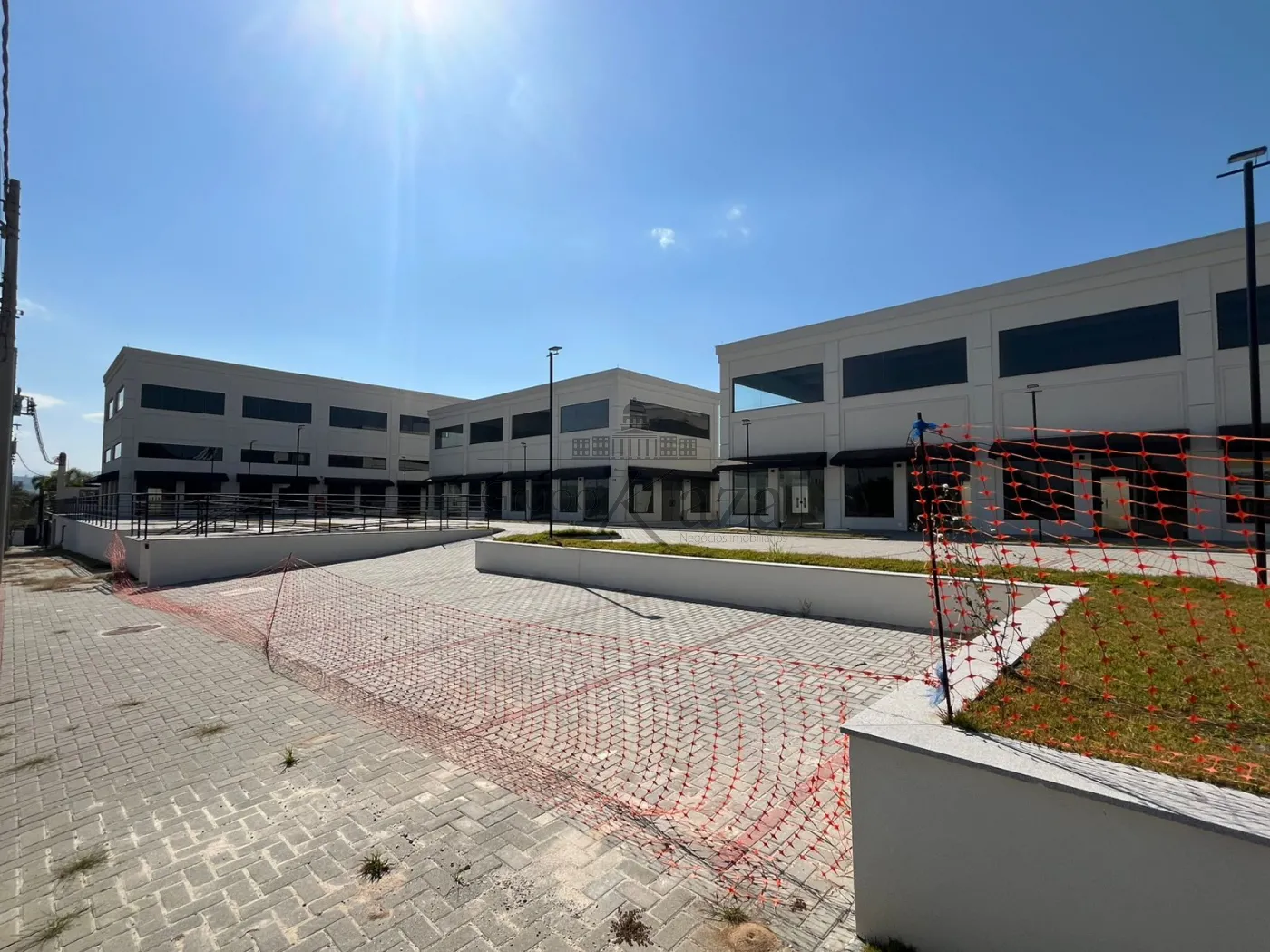 Foto 1 de Comercial Loja em condomínio comercial em Urbanova, São José dos Campos - imagem 1 Foto 1 de Comercial Loja em condomínio comercial em Urbanova, São José dos Campos - imagem 1