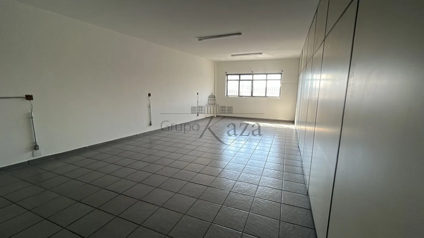 Foto 3 de Comercial Sala em Centro, Jacareí - imagem 3 Foto 3 de Comercial Sala em Centro, Jacareí - imagem 3