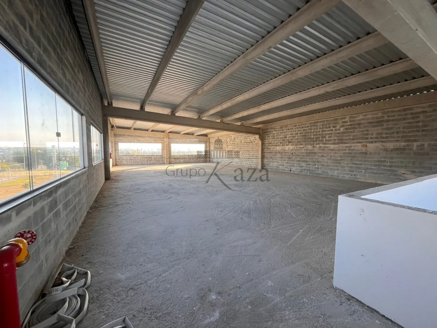 Foto 2 de Comercial Loja em condomínio comercial em Urbanova, São José dos Campos - imagem 2 Foto 2 de Comercial Loja em condomínio comercial em Urbanova, São José dos Campos - imagem 2