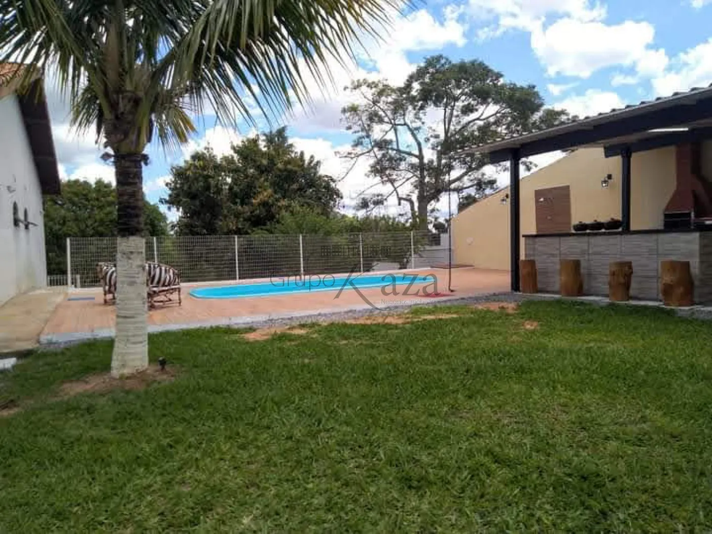 Foto 1 de Rural Chácara em Chácaras Reunidas Igarapés, Jacareí - imagem 1 Foto 1 de Rural Chácara em Chácaras Reunidas Igarapés, Jacareí - imagem 1