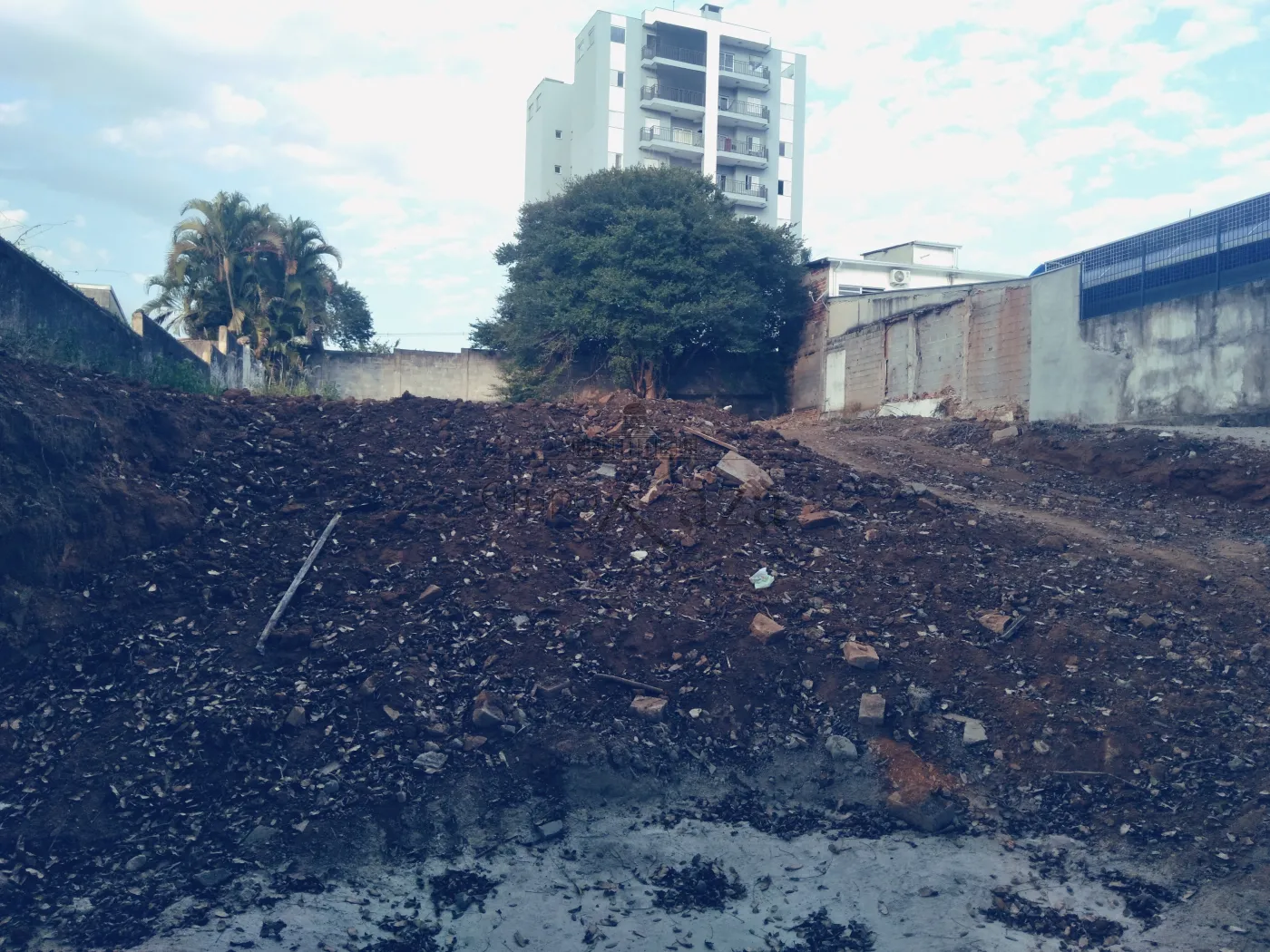 Foto 1 de Terreno Comercial em Jardim Bela Vista, São José dos Campos - imagem 1 Foto 1 de Terreno Comercial em Jardim Bela Vista, São José dos Campos - imagem 1