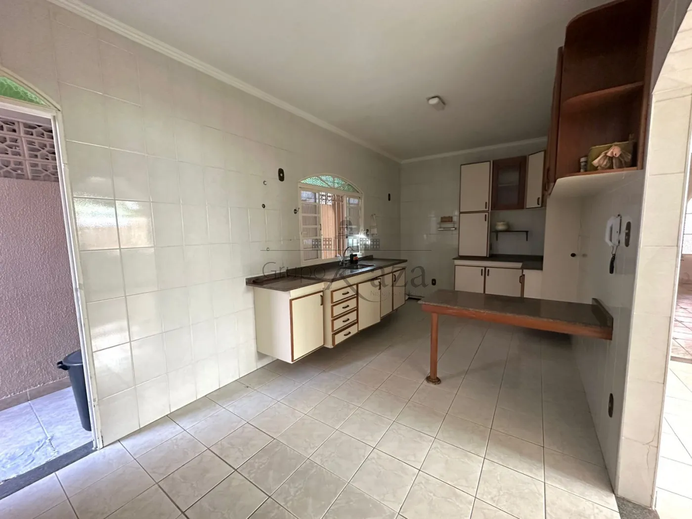 Foto 4 de Casa Padrão em Jardim Portugal, São José dos Campos - imagem 4