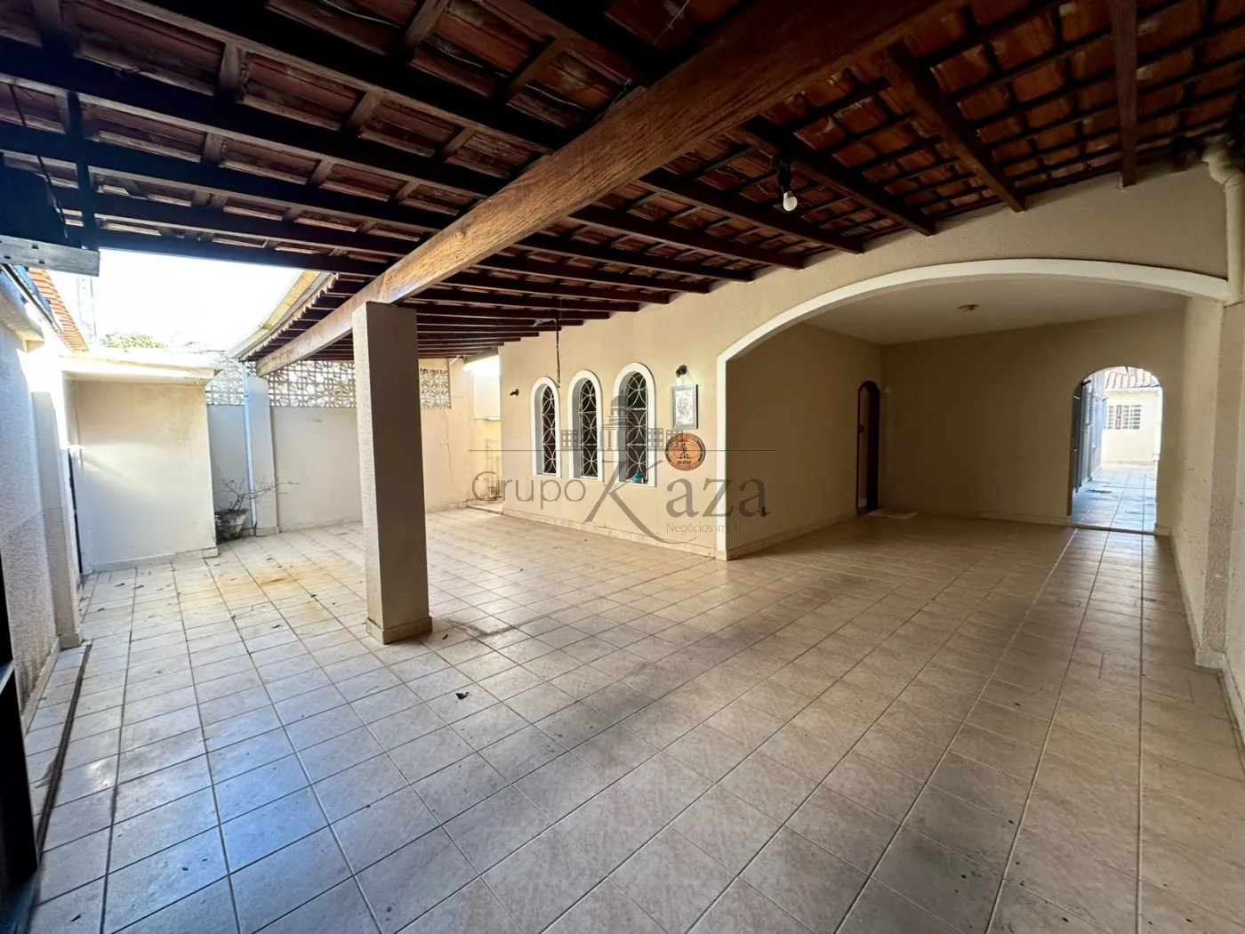 Foto 17 de Casa Padrão em Jardim Portugal, São José dos Campos - imagem 17