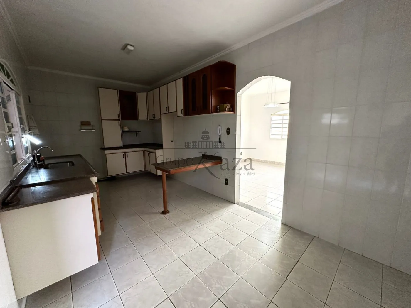 Foto 3 de Casa Padrão em Jardim Portugal, São José dos Campos - imagem 3 Foto 3 de Casa Padrão em Jardim Portugal, São José dos Campos - imagem 3