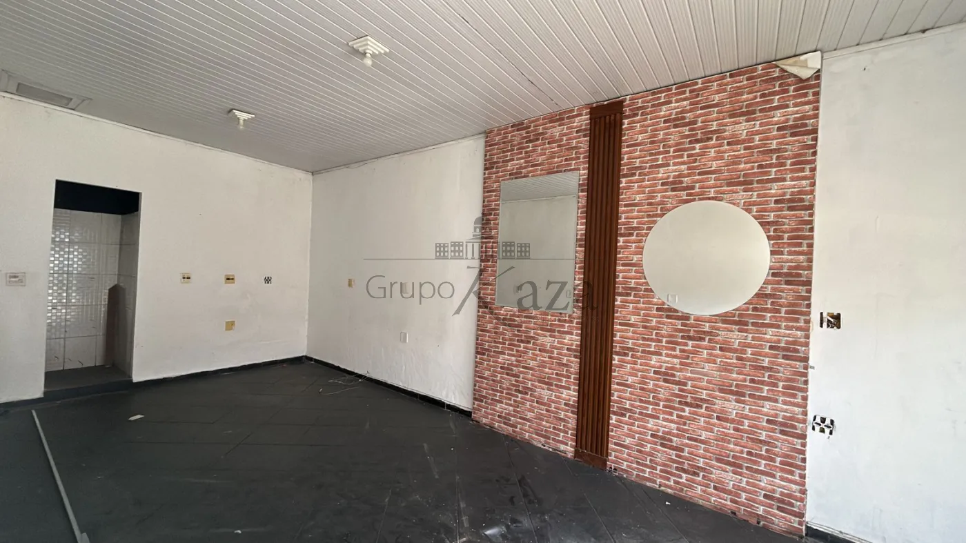 Foto 2 de Comercial Ponto Comercial em Centro, Jacareí - imagem 2 Foto 2 de Comercial Ponto Comercial em Centro, Jacareí - imagem 2