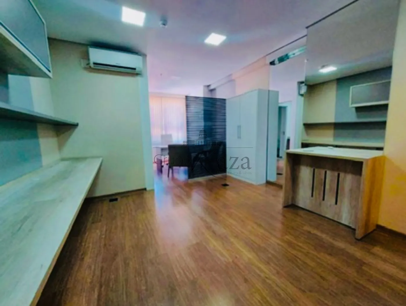 Foto 1 de Comercial Sala Condomínio em Centro, Jacareí - imagem 1 Foto 1 de Comercial Sala Condomínio em Centro, Jacareí - imagem 1