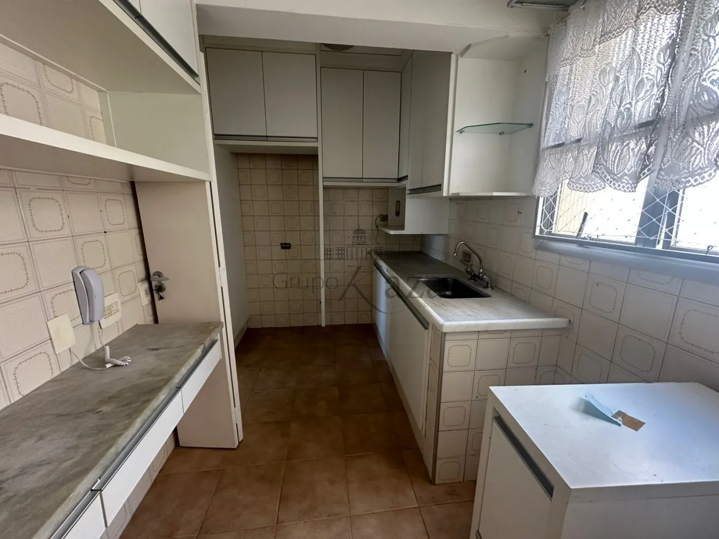 Foto 3 de Apartamento Padrão em Vila Adyana, São José dos Campos - imagem 3 Foto 3 de Apartamento Padrão em Vila Adyana, São José dos Campos - imagem 3