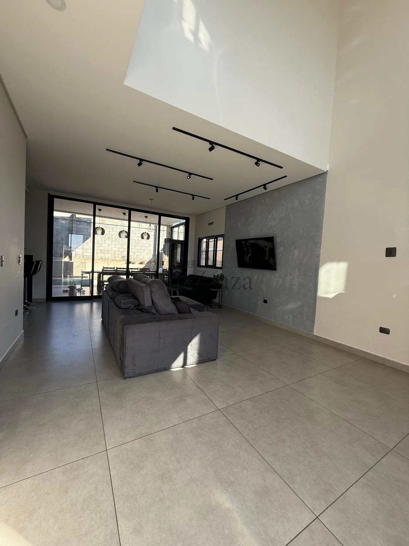 Foto 1 de Casa Condomínio em Condomínio Residencial Fogaça, Jacareí - imagem 1 Foto 1 de Casa Condomínio em Condomínio Residencial Fogaça, Jacareí - imagem 1