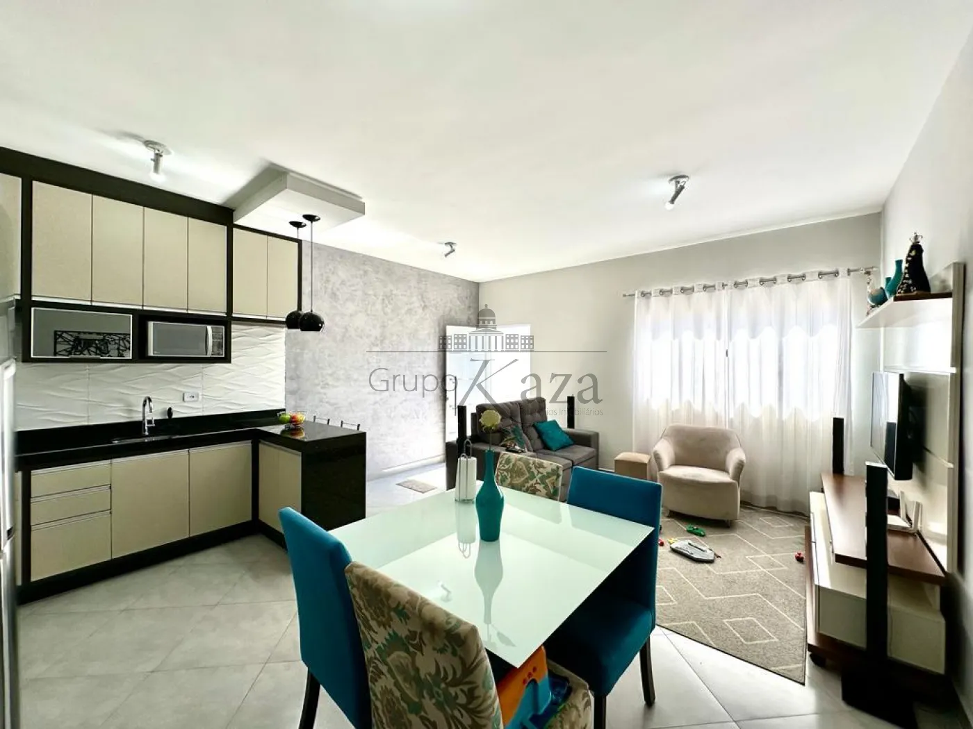 Foto 3 de Casa Padrão em Jardim das Oliveiras, Jacareí - imagem 3 Foto 3 de Casa Padrão em Jardim das Oliveiras, Jacareí - imagem 3