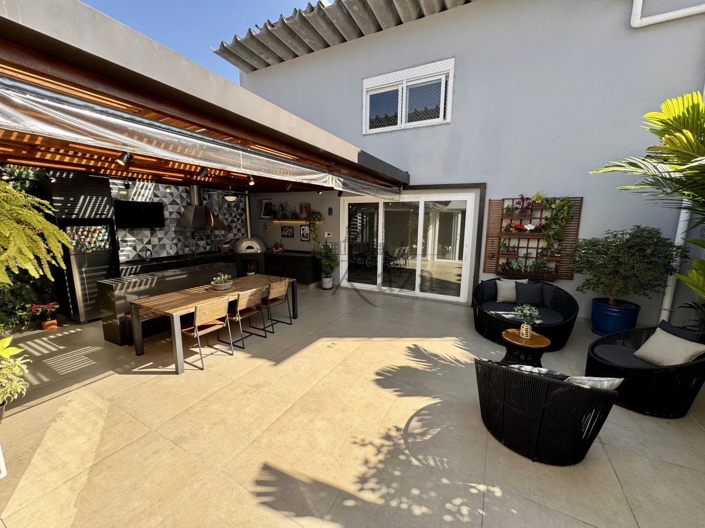 Foto 1 de Casa Sobrado em Planalto Paulista, São Paulo - imagem 1 Foto 1 de Casa Sobrado em Planalto Paulista, São Paulo - imagem 1