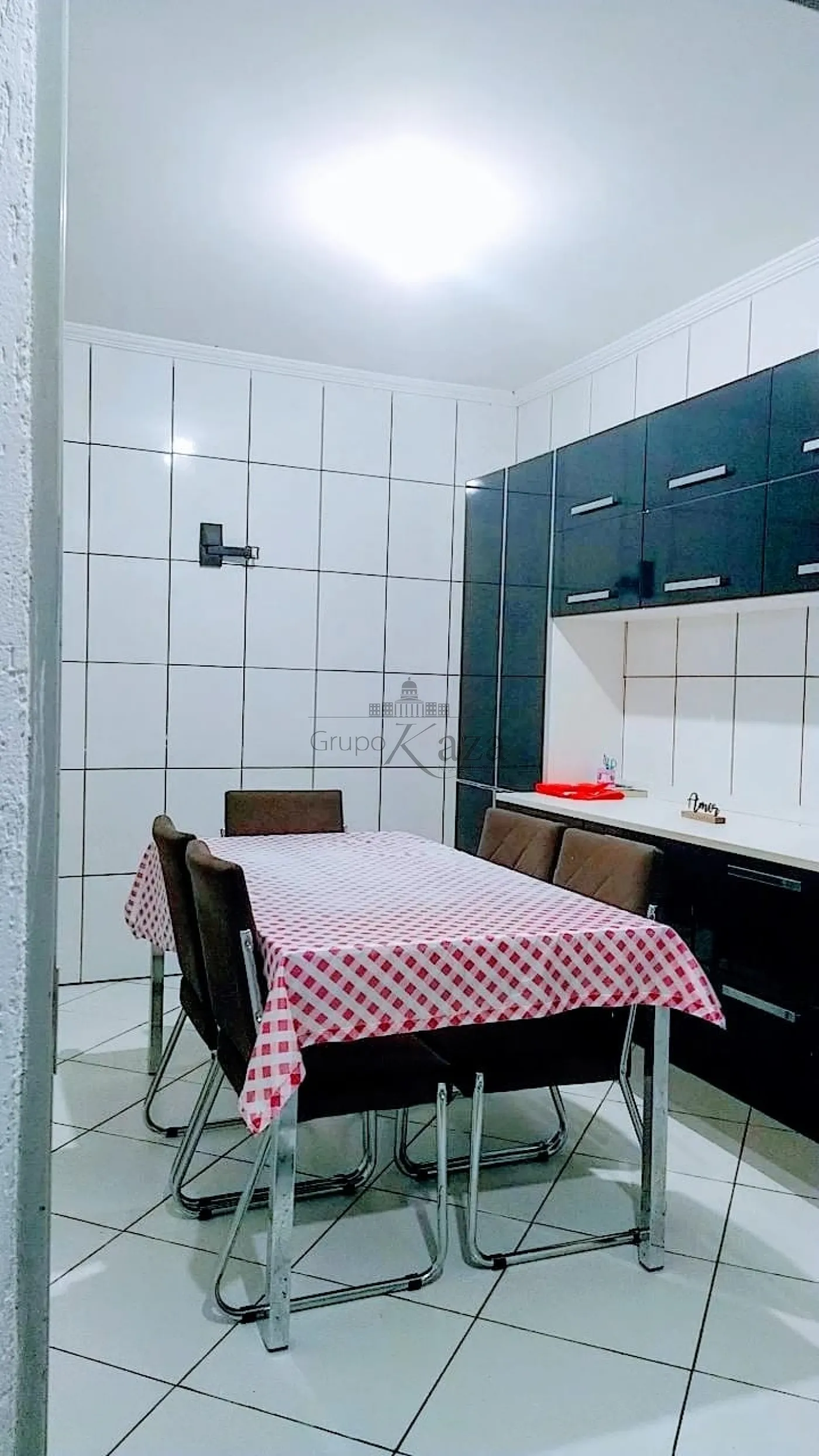 Foto 5 de Casa Padrão em Jardim Uirá, São José dos Campos - imagem 5