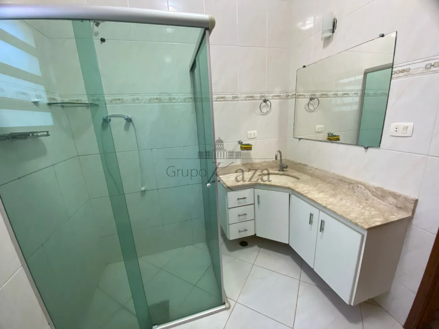 Foto 14 de Casa Padrão em Jardim Uirá, São José dos Campos - imagem 14