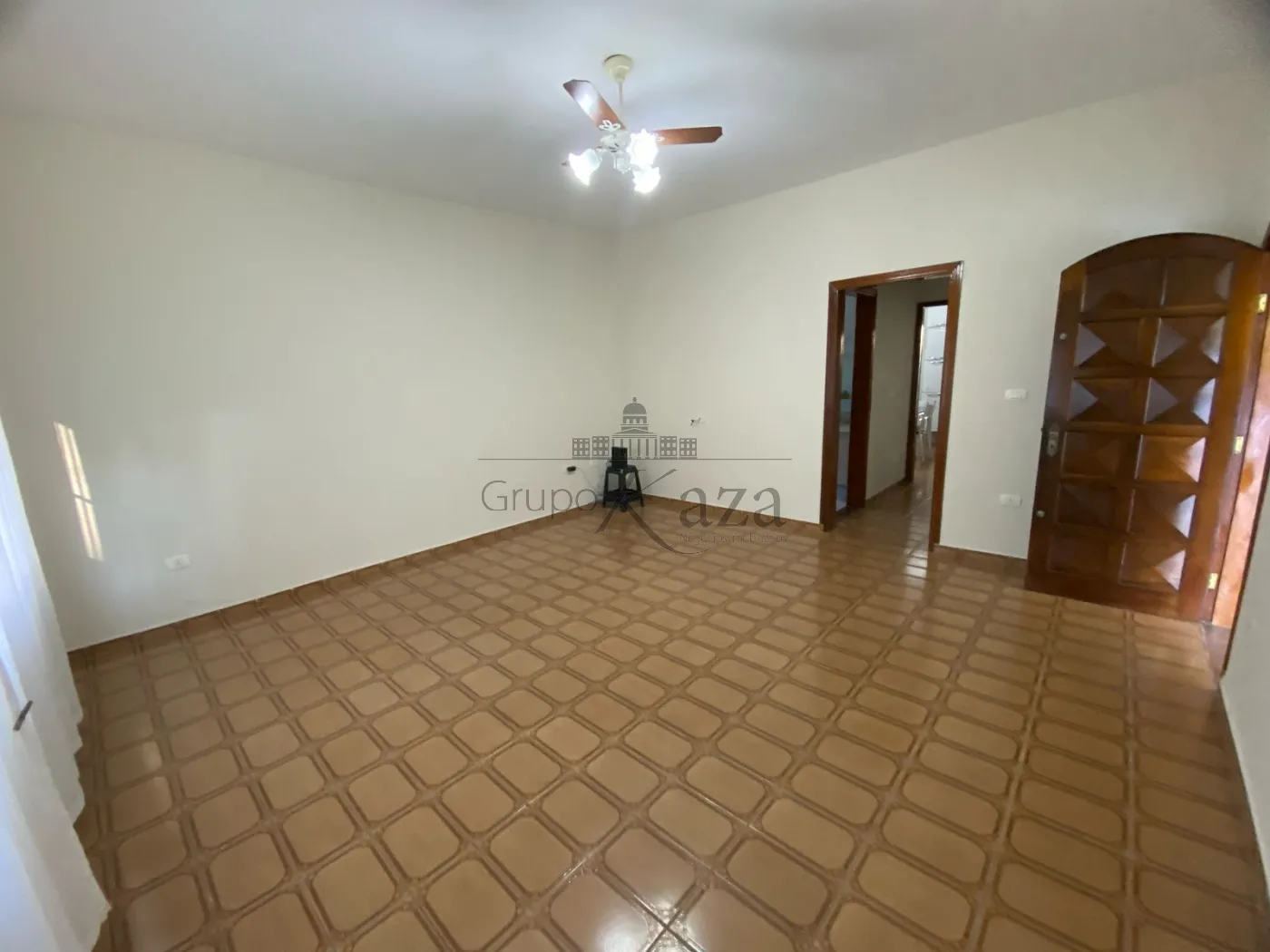 Foto 3 de Casa Padrão em Jardim Uirá, São José dos Campos - imagem 3 Foto 3 de Casa Padrão em Jardim Uirá, São José dos Campos - imagem 3