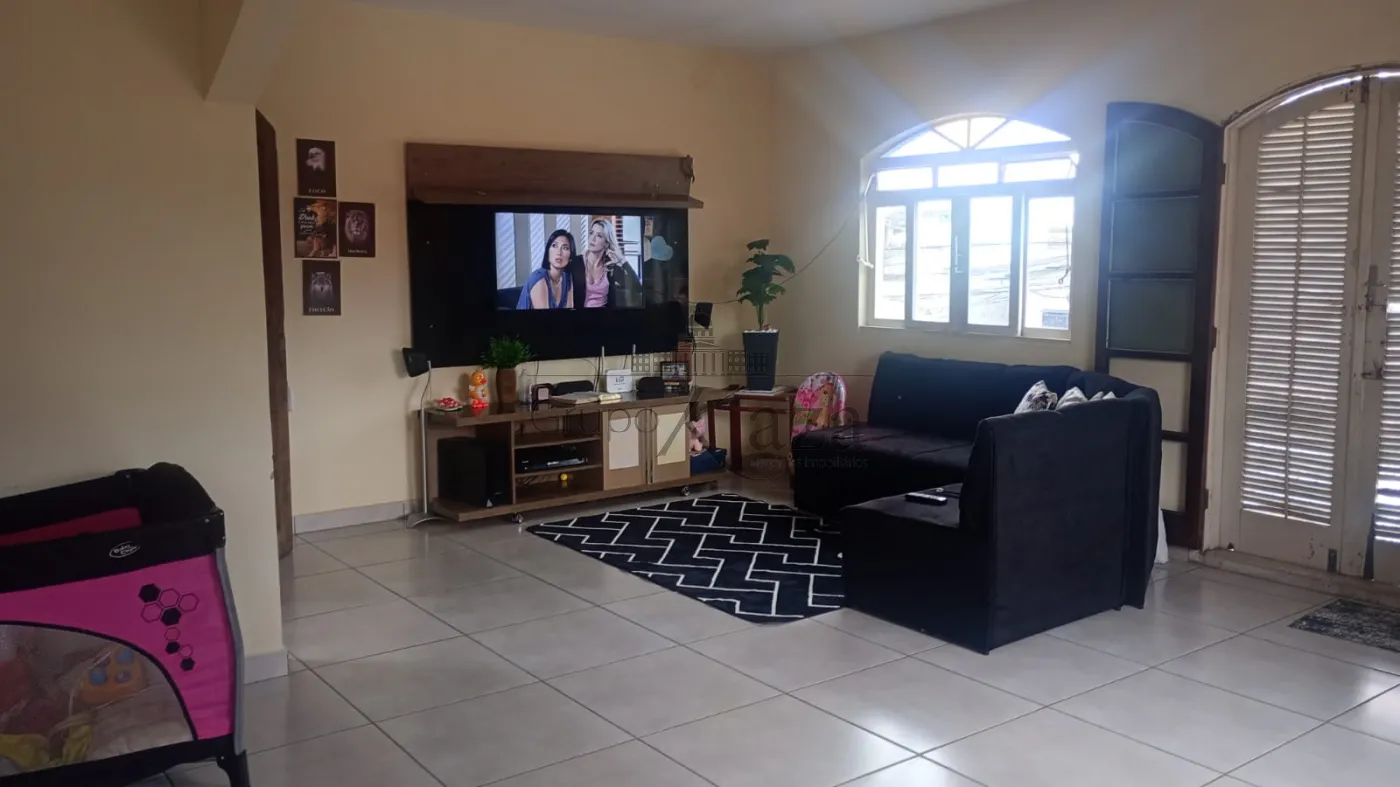 Foto 2 de Casa Sobrado em Jardim Primavera, Jacareí - imagem 2 Foto 2 de Casa Sobrado em Jardim Primavera, Jacareí - imagem 2